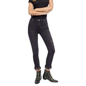 Free People Great Heights Frayed Skinny Crop Jeans Size 28